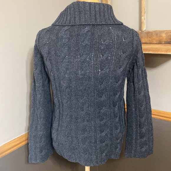 Eddie Bauer merino wool blue gray fisherman’s sweater size M NWT - Picture 2 of 8